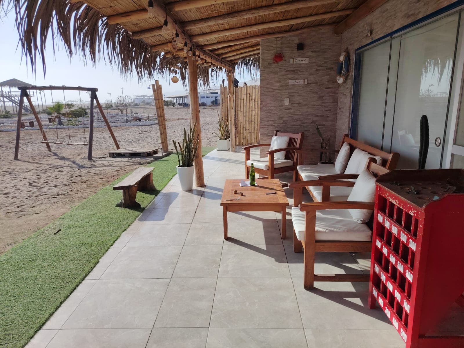 Columpios frente al mar